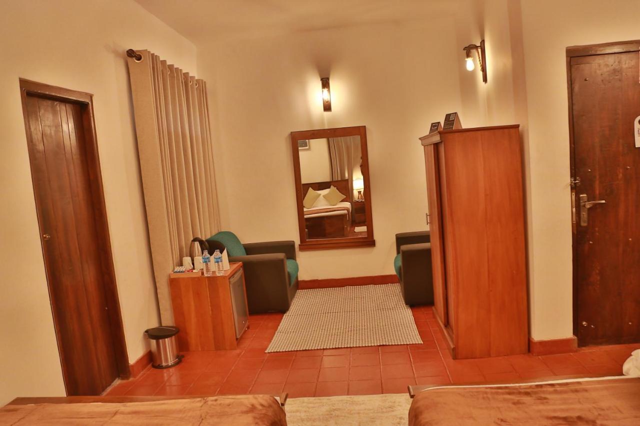 Tepraas Sigiriya Hotel Ngoại thất bức ảnh