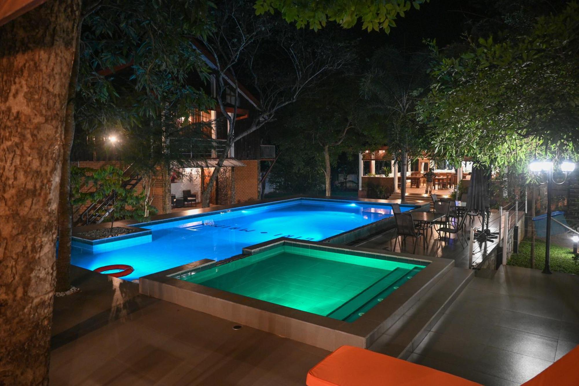 Tepraas Sigiriya Hotel Ngoại thất bức ảnh